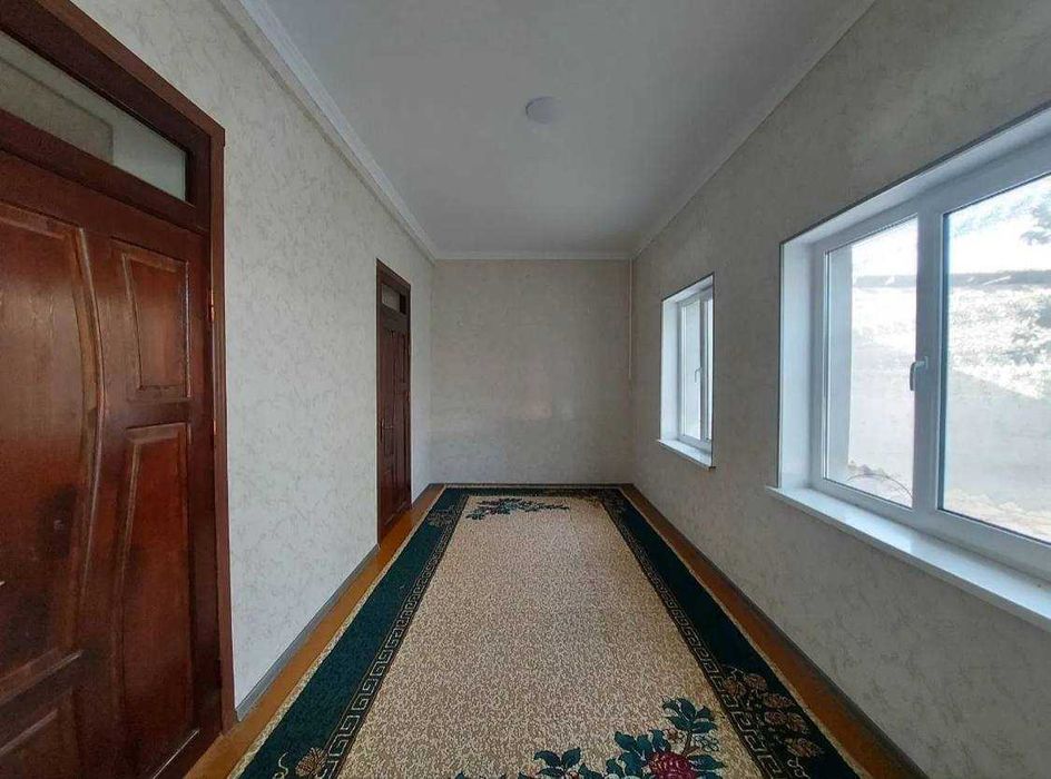 Дом с земельным участком в продаже