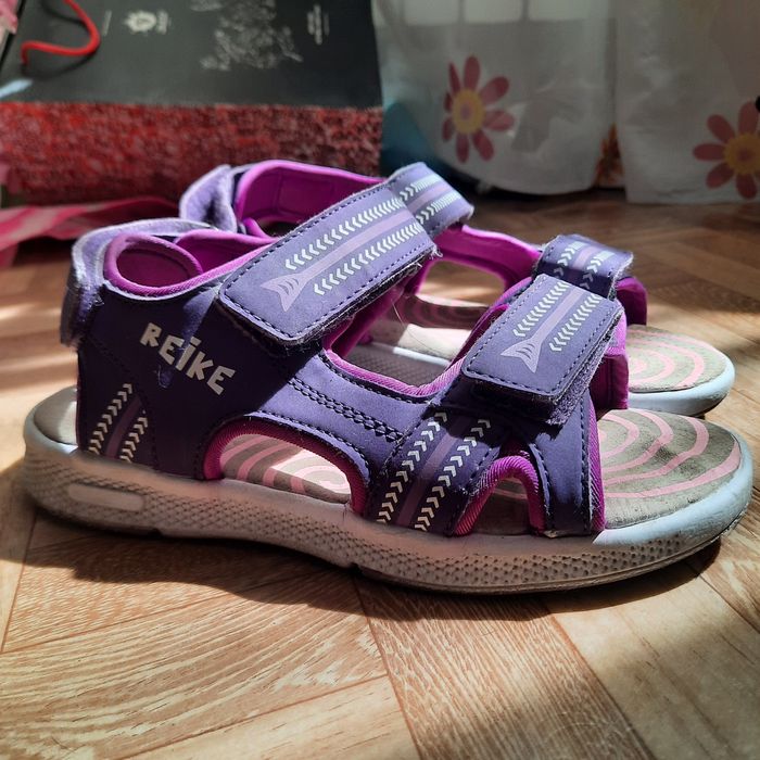 Детские сандали Reike