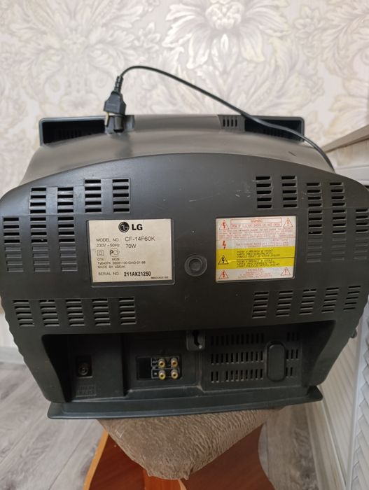Телевизор  цветной LG