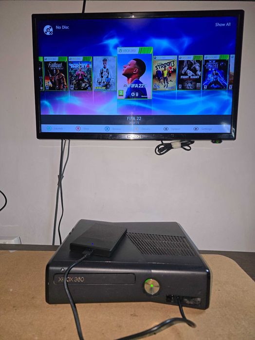 Xbox360 cu 75 jocuri instalate