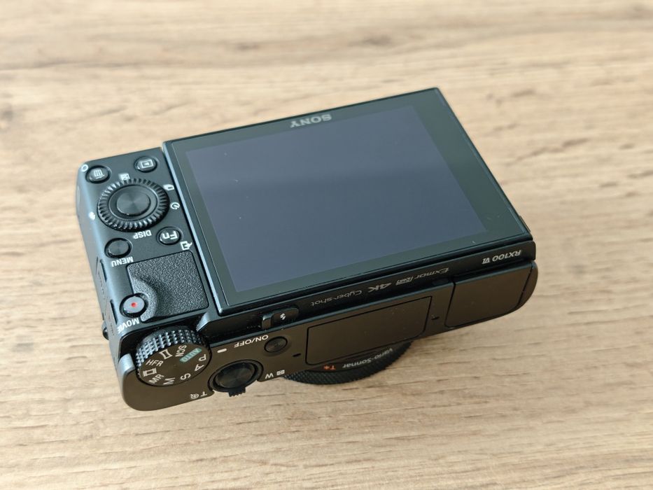 Sony RX100 Mark VI (Комплект) гр. София Овча купел • OLX.bg