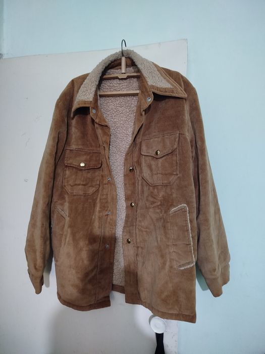 Продам кожаные куртки.