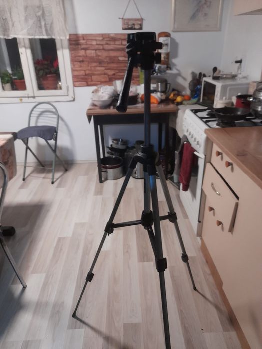 Trepied import Germania