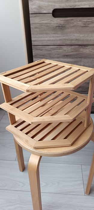 Полка деревянная