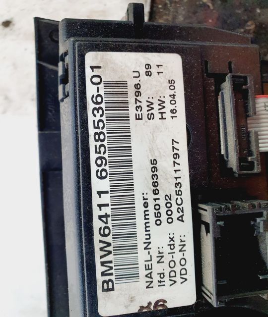 Panou comanda ac clima 6958536-01 BMW Seria 3 E90  [din 2004 pana  2010] seria