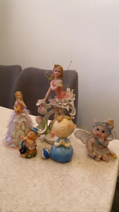 Продам набор статуэток