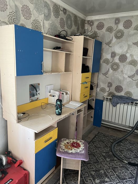 Детский гарнитур парта