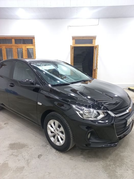 Srochno Onex 2023 qora rodnoy sotiladi