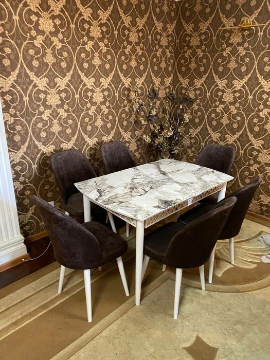 Стол стулья для кухня