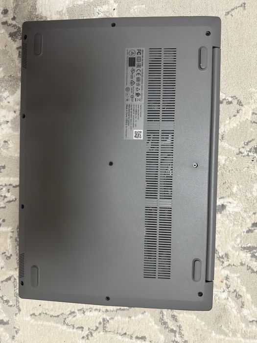 Ноутбук Lenova IdeaPad3 15ADA05
