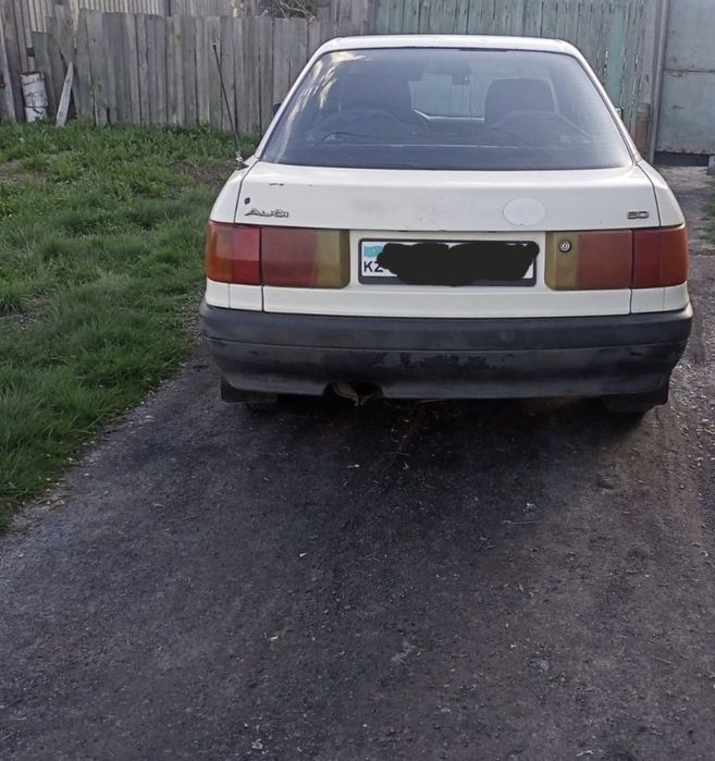 продам машину audi 80