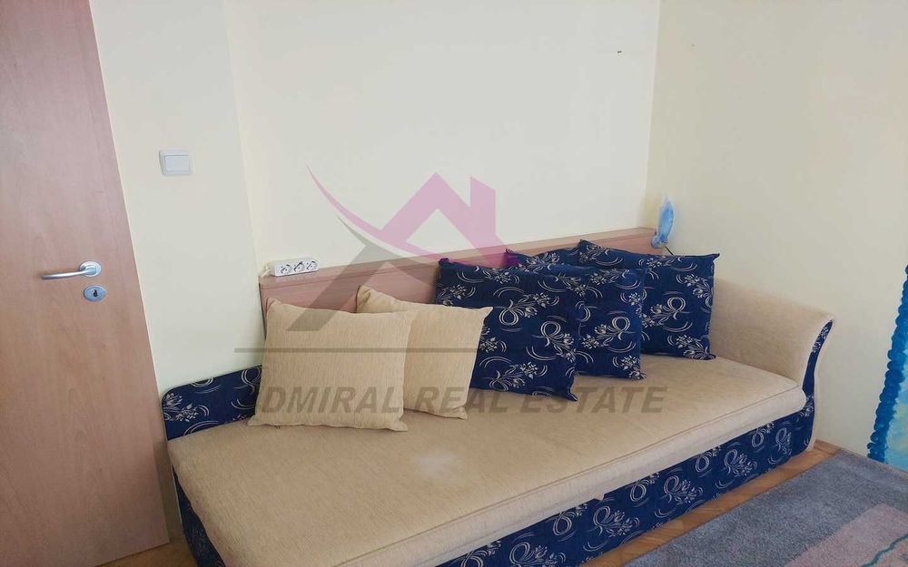 Дава се под наем Тристаен апартамент в Варна, Аспарухово - 65 кв.м за 373.83 € - Снимка #2