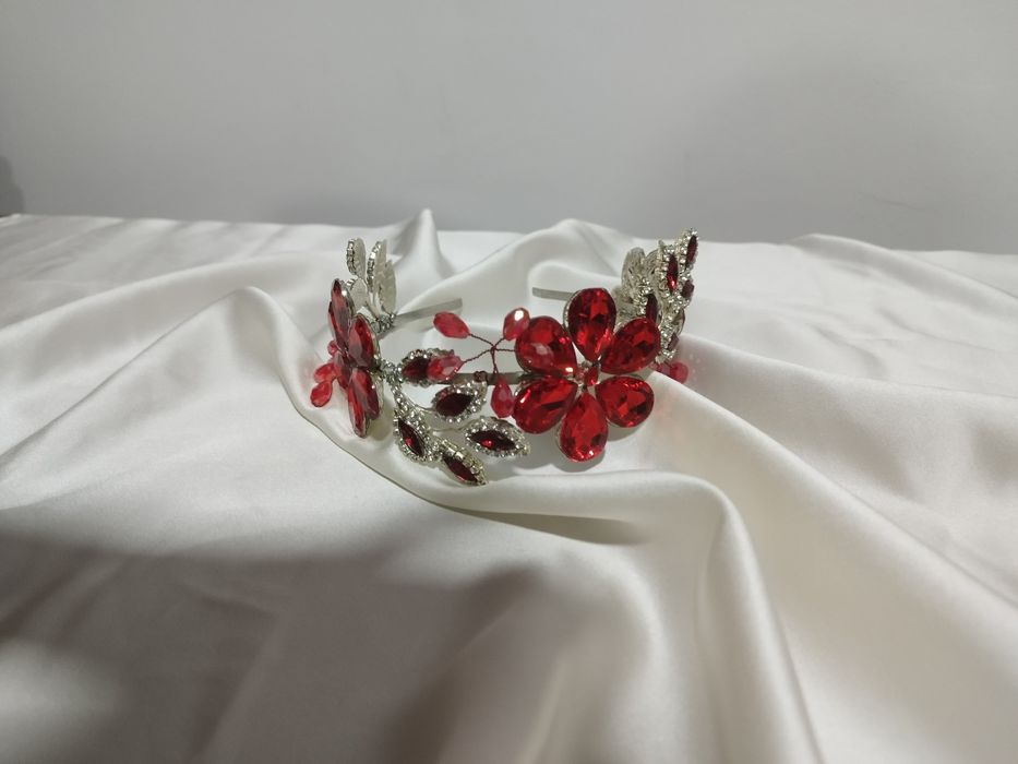 Zargarlik Diadema yangi, qo'l mehnati, ishonchli, hech qanday aybi yoʻ