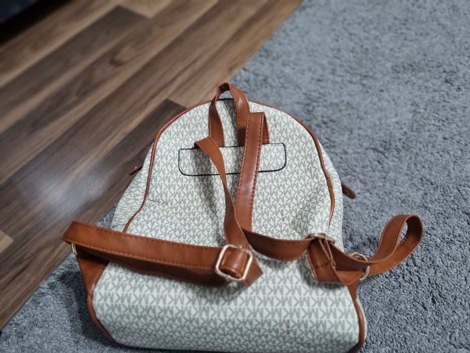 Ghiozdan dama Michael Kors