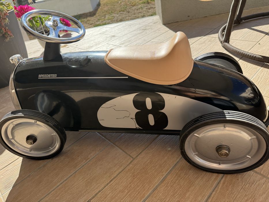 Masina Baghera pt copii