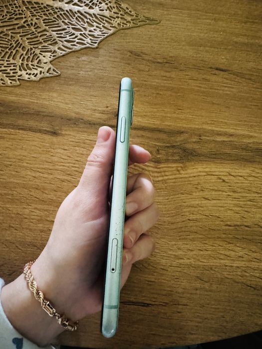 iPhone 11 128 гб с коробкой