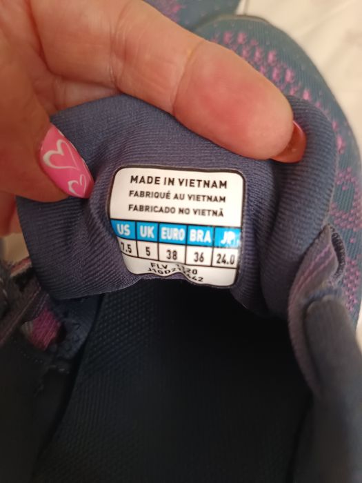 Прекрасни маркови маратонки MIZUNO WAVE HORIZON5 За 45 евро