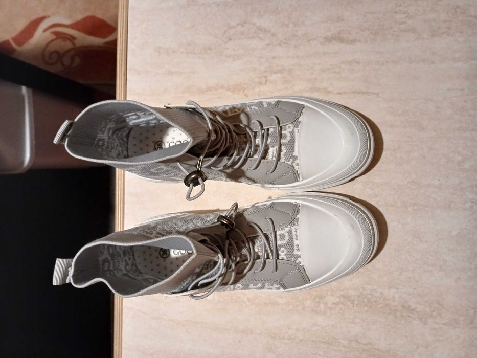 Дамски обувки пролет есен