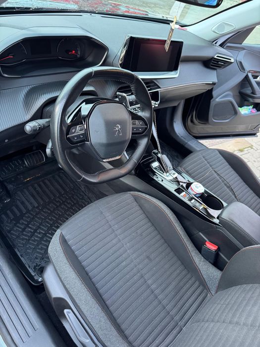 Peugeot 2008, an 2022