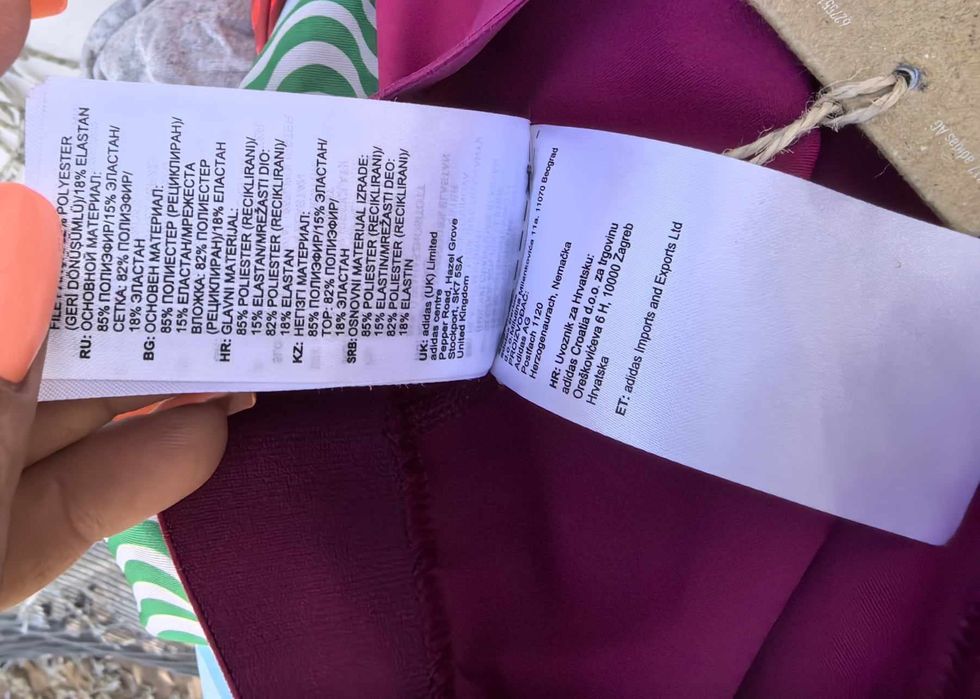 Adidas оригинален дамски клин нов М  размер