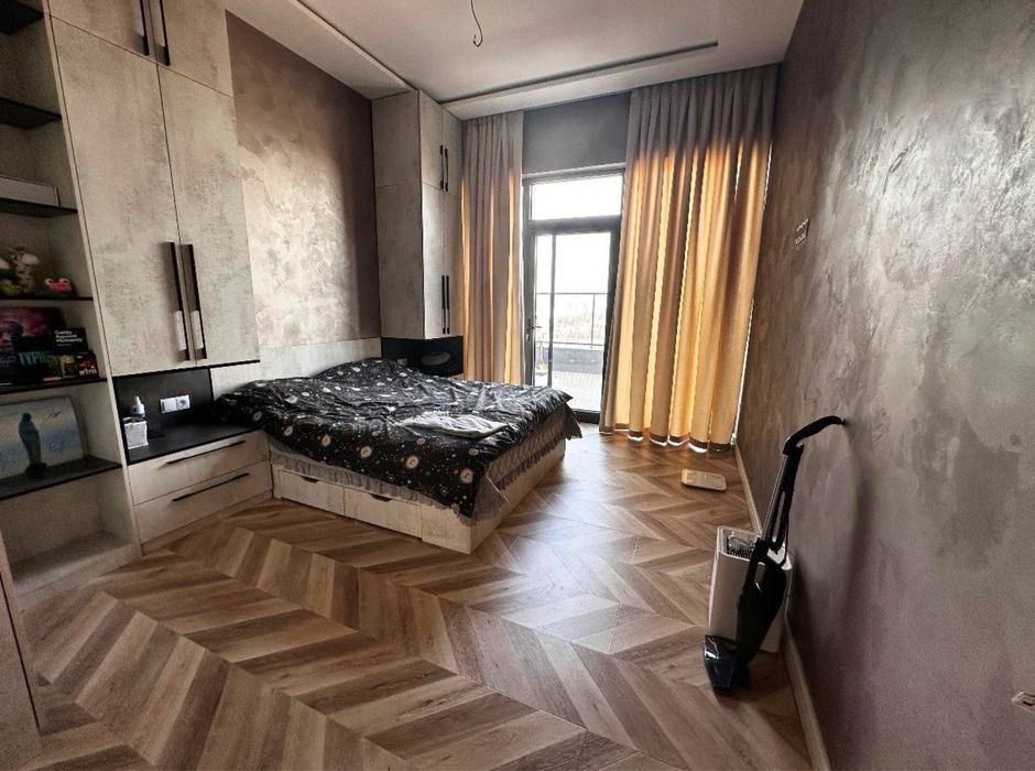 Продам квартиру 3/9/9 на паркентском 105 м²