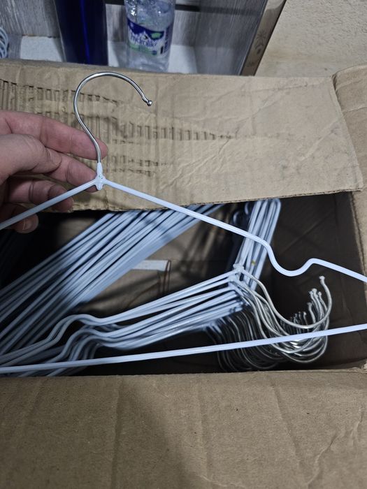 Вешалка для одежды