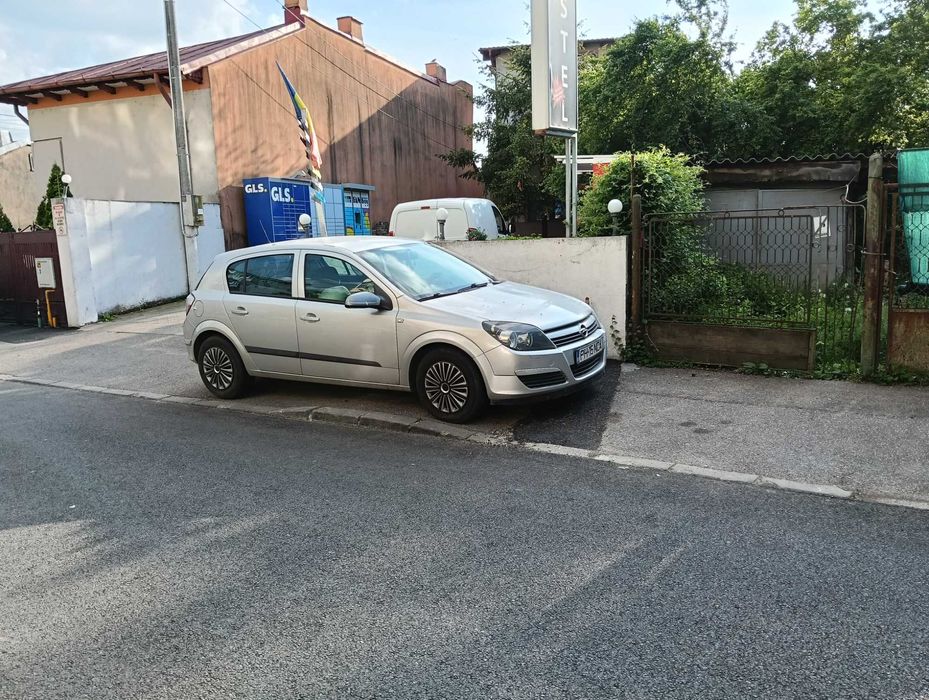 2005 OPEL ASTRA H
