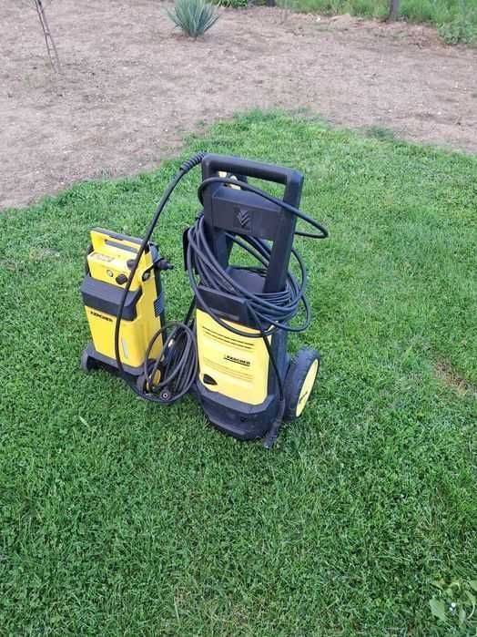 Aparat de spălat cu presiune/ karcher