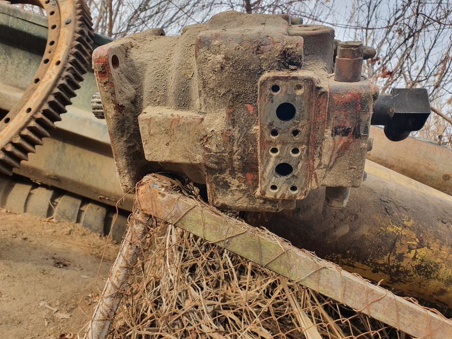 Поворот редуктор платформа экскаватор