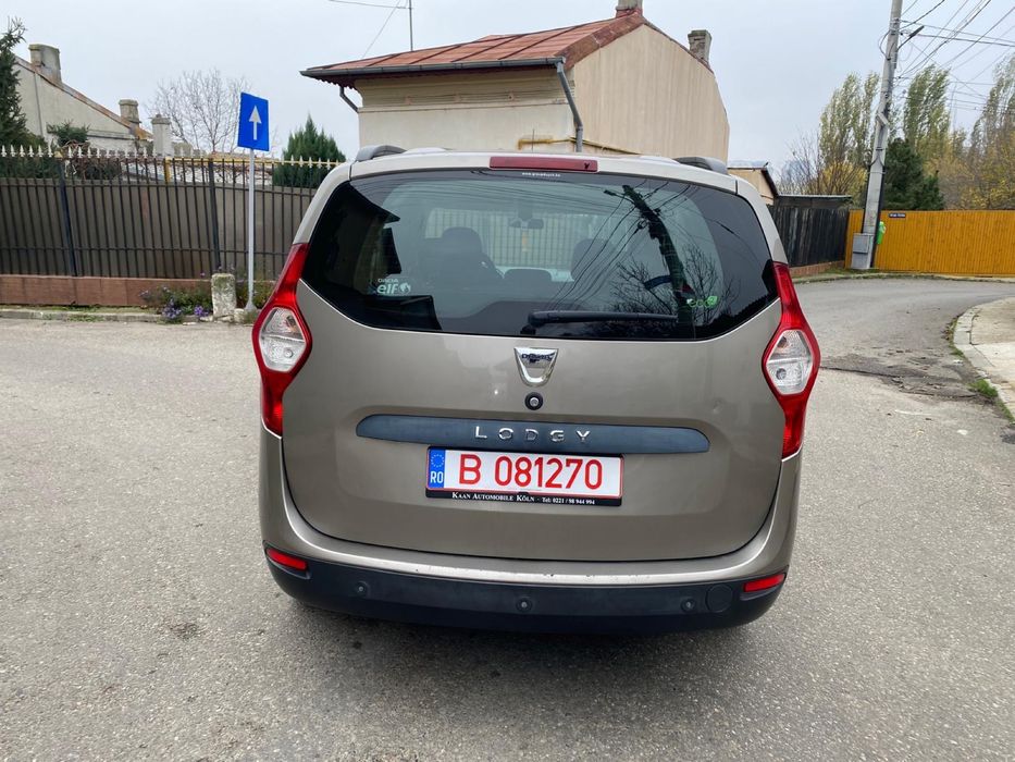 Dacia Lodgy 7 locuri