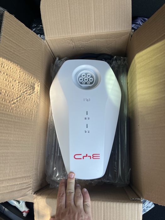 Зарядная станция BYD 7 кВт. Новая