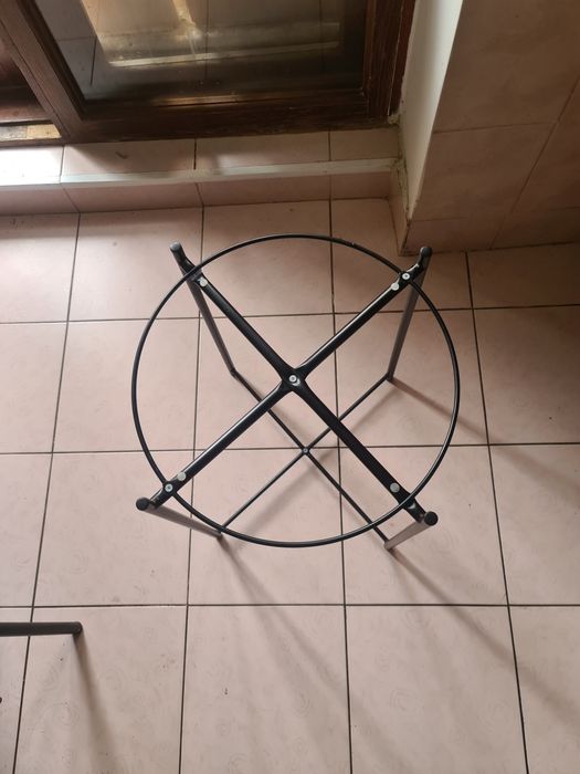 Журнальный столик