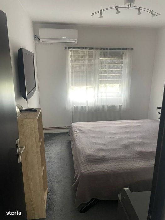 Bd. Republicii (zona bd. Unirii)–ap. 2 camere, decomandat, etaj 2