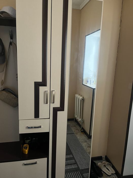 Прихожка б/у отл сост продается.