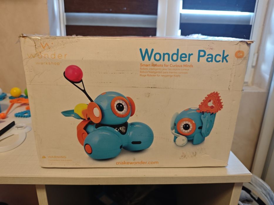 Роботи за прогрмиране Dash и Dot