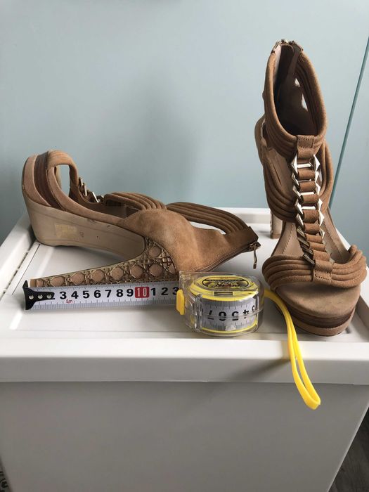 Елегантни сандали с висок ток, размер 40