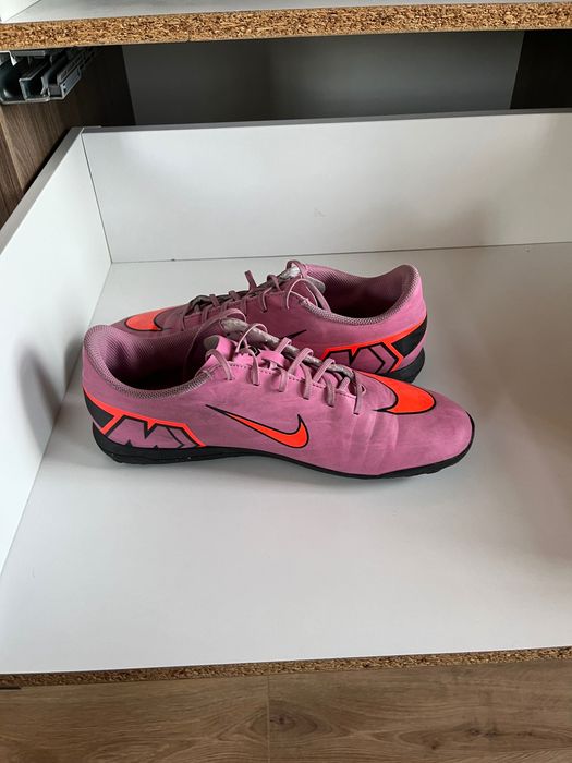 Комплект стоножки и бутонки Nike