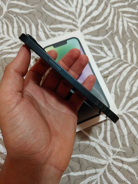 iPhone 14 128GB in cutie stare excelentă