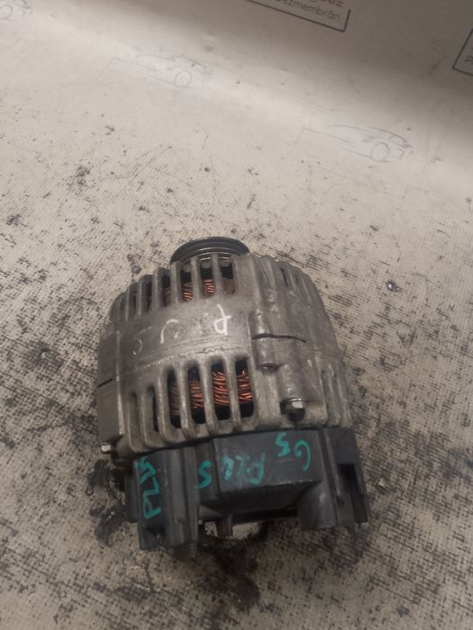 Alternator Volkswagen Golf 5 Plus 2009
