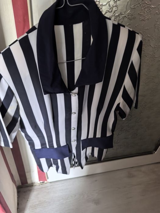 Продавам дамска риза