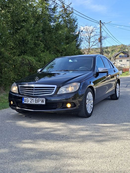 MERCEDES C200* W204* AN =16.10. 2008* Navigatie * Tempomat * 240 xxx KM REALI* Vopsea Originală * Fără Daune* Proprietar  * Certificat Fiscal PE LOC*