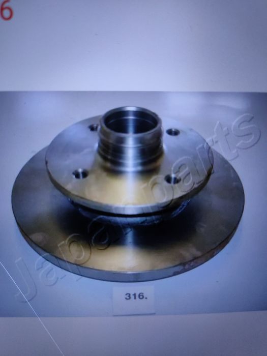 Мазда 626 старушка тормозной диск