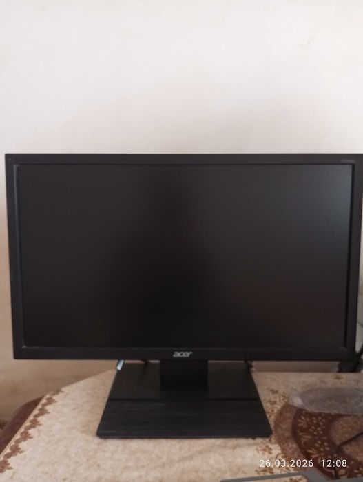 Intel i3-6100/GTX 960