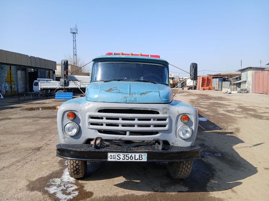 Zil tigach sotiladi 1990 yil pirsep 1991