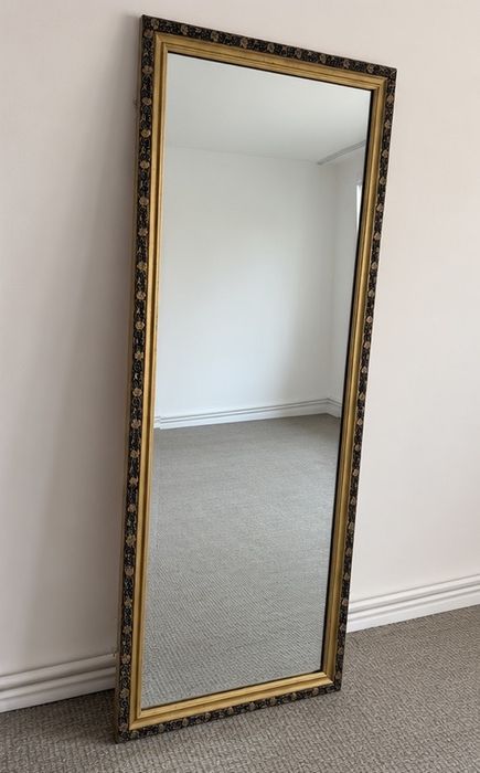 Oglindă decorativă 70x170 cm, ramă elegantă aurie-neagră