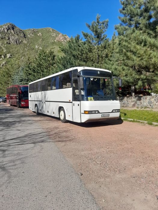 Прокат автобусов вместимостью 35-50 мест