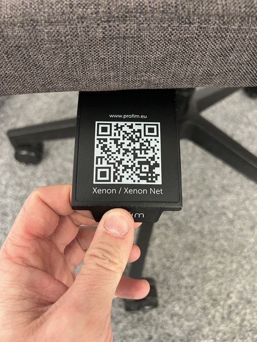 Офис сет-бюро с регулиране и стол - мебели