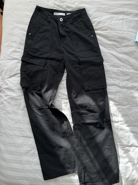Карго панталон Bershka