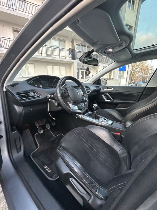 Vand/Schimb Peugeot 308 Turbo 2013