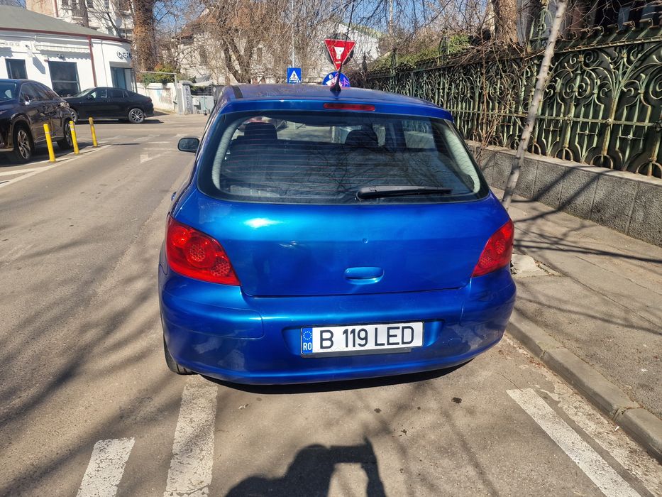 Peugeot 307, 1.6 benzina, an 2007, cutie manuala,xenon,rulaj 190000 km
